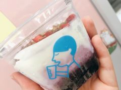 蓝莓希腊酸奶-喜茶(上海正大广场店)