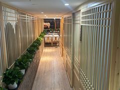 -鄱阳湖·江西小炒·瓦罐煨汤(五道口店)