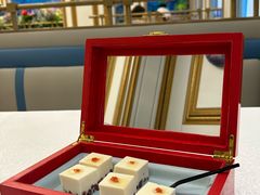 -品海楼·大连海胆锅贴馆(东港店)