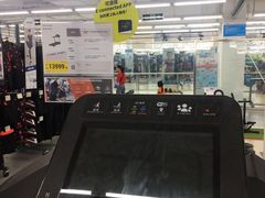 -迪卡侬(燕山店)