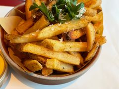 -普朗姆生蚝牛排馆 The Plump Oyster(成都摩方购物中心店)