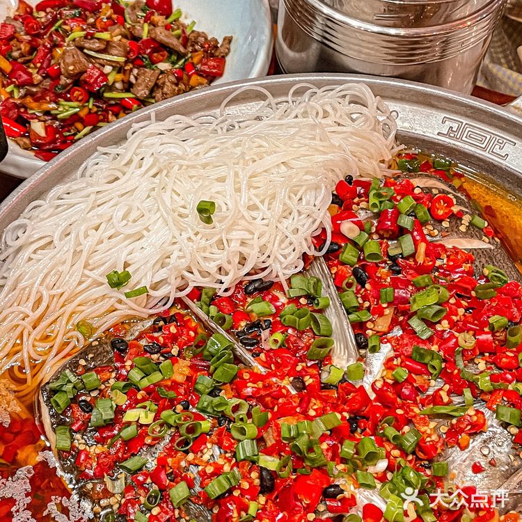 这家湘菜馆让我着迷的竟然是这盘小肉条‼️ 