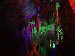 -贵阳猴耳天坑·极限酷玩公园