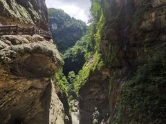 -龙水峡地缝景区