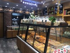 面包甜点陈列柜-聚香园(北濠桥店)
