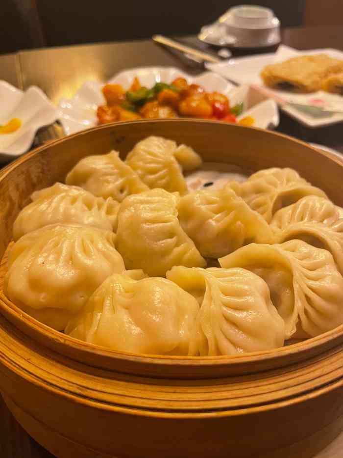 悦意生活健康素食院(宝安南路店"请朋友吃饭来的,味道很不错,服务也