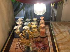 -HIGH FIVE哈福手工汉堡(桂林路店)