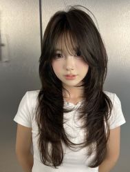 -镁连社·美联社