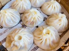 -馋三尺蟹粉小笼(人民广场店)