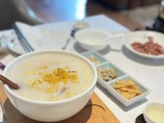 艇仔粥-粤域茶餐厅