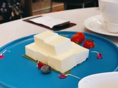 -汤臣·空中餐厅·严选粤菜(石湾世博广场店)