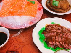 -老大同酒家·糟卤·本帮菜(中山公园店)