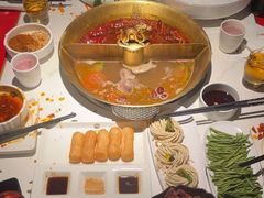 -小龙翻大江文化火锅(宽窄店)