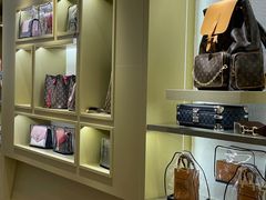 -109度二手奢侈品手表包包珠宝回收(新天地店)