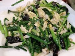 -鑫渔港海鲜本地菜·山海关浑锅(东戴河店)