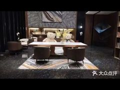 -乔治莫兰迪酒店(济南解放路山东大学店)