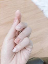 -雪奈传统美甲美睫