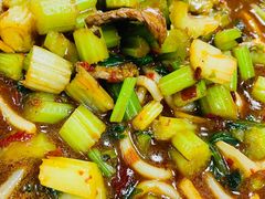 -玲玲米粉·新疆现炒米粉(大十字总店)