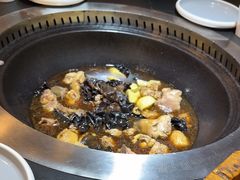 -锅老头海鲜铁锅炖