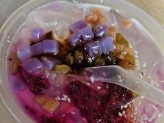 -老街烧烤大排档·地道湖北菜·龙虾馆(汉口火车站店)