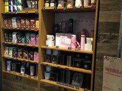 零售区-星巴克臻选(佛山佛罗伦萨小镇店)