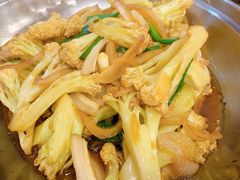 -老鄞江清水龙虾•赵赵家(江北店)