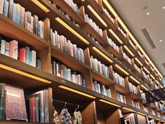 -茑屋书店(天目里店)