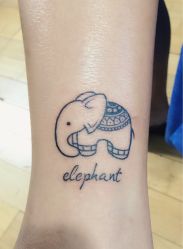 -Black Tattoo Studio