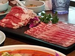 -三人行骨头王火锅(长寿店)