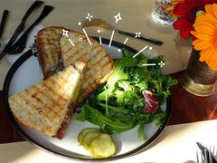 超级牛肉帕尼尼-O'mills Sourdough Bakery&Bistro(永嘉路店)