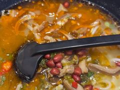 -苗乡米线(建军路店)