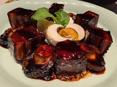 黑毛烧猪肉配鲍鱼-子福慧(虹桥店)
