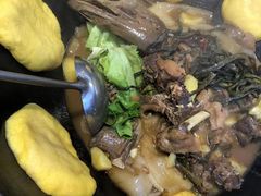 -雪乡人家东北菜·铁锅炖一切(高斯路店)