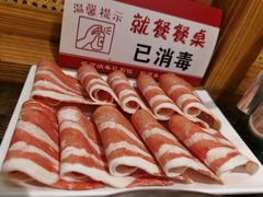 -沸炉重庆老火锅(军事博物馆店)