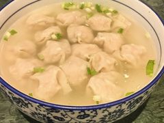 特色鸡肉馄饨-四宜糕团店(南大街店)