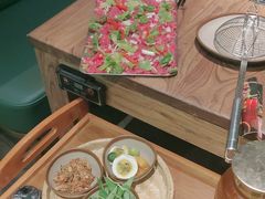 -野山舂·贵州现舂酸汤火锅(鸿通城店)