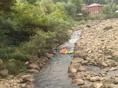 -安吉龙王山峡谷漂流