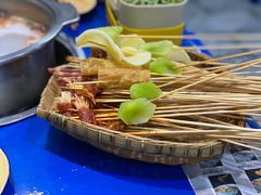 -马路边边·成都串串(翠柏路店)