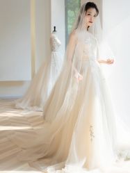 -予白婚纱礼服馆