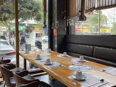 -唯成•韩国炭火烤肉 유성고기