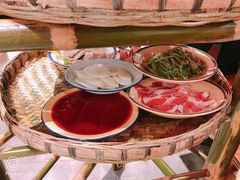 -王婆乔鲜鱼自助火锅(蜀汉路店)