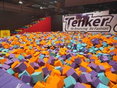 -Tenker Club弹刻极限主题公园 · 蹦床 · 团建 · 生日派对(大关店)