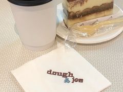 -Dough&Joe团憩(瑞虹天地月亮湾店)