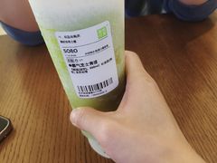 -奈雪的茶(湖滨银泰in77C区PRO店)