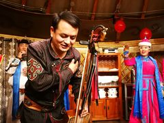 表演-九十九顶毡房(阜石路店)