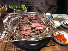 -明洞阿姨·韩式酱蟹烤肉·创意料理(三元桥店)