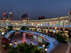 -佛罗伦萨小镇广佛名品奥特莱斯(疏港路店)