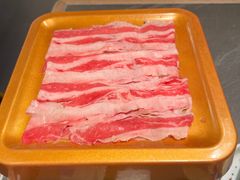 -牛YO寿喜烧·铁板烧和牛火锅自助(市府恒隆店)