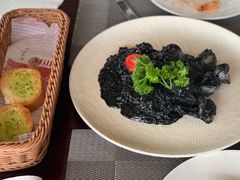 墨鱼汁蛤蜊烩饭-IL Forno 意坊·意大利餐厅(温州万象城店)