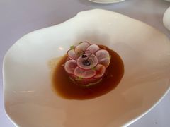 金枪鱼塔塔配牛油果-Jean Georges